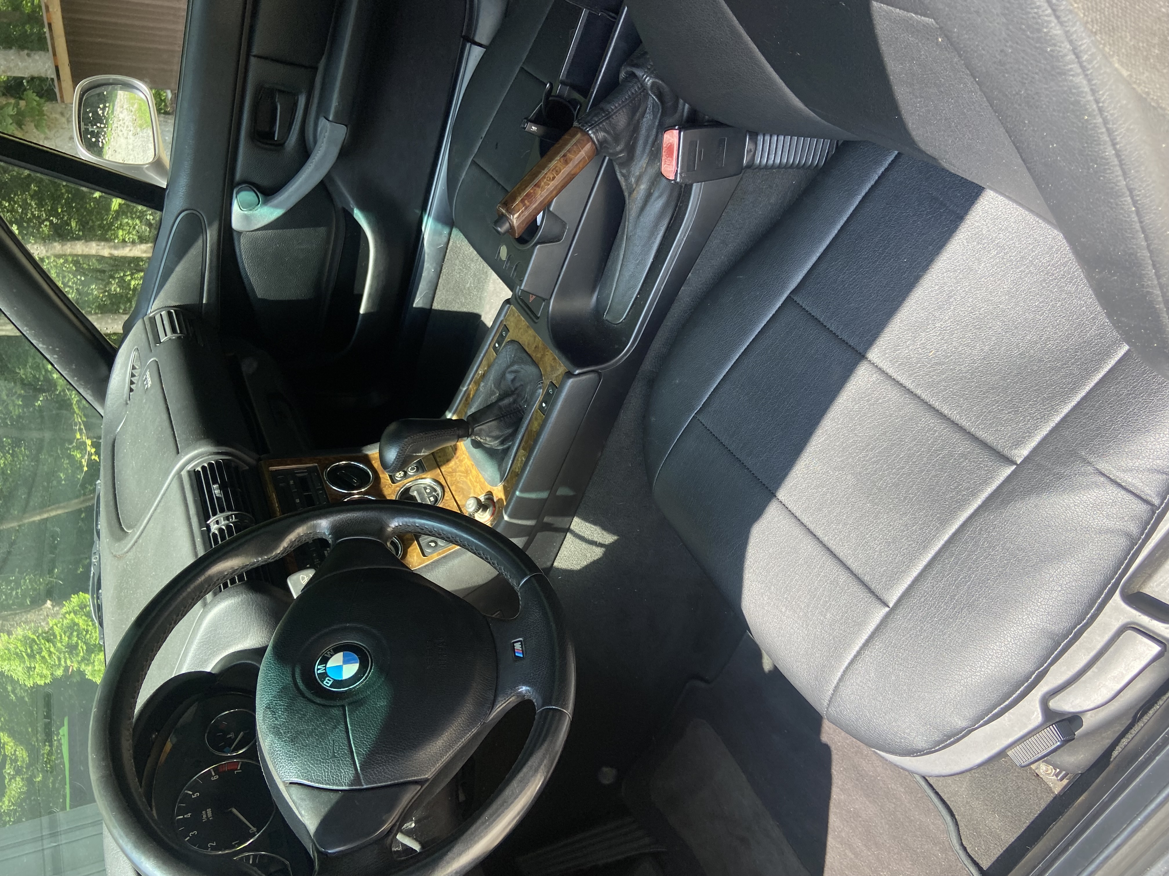 Used 2001 BMW Z3 2.5i RWD image 8