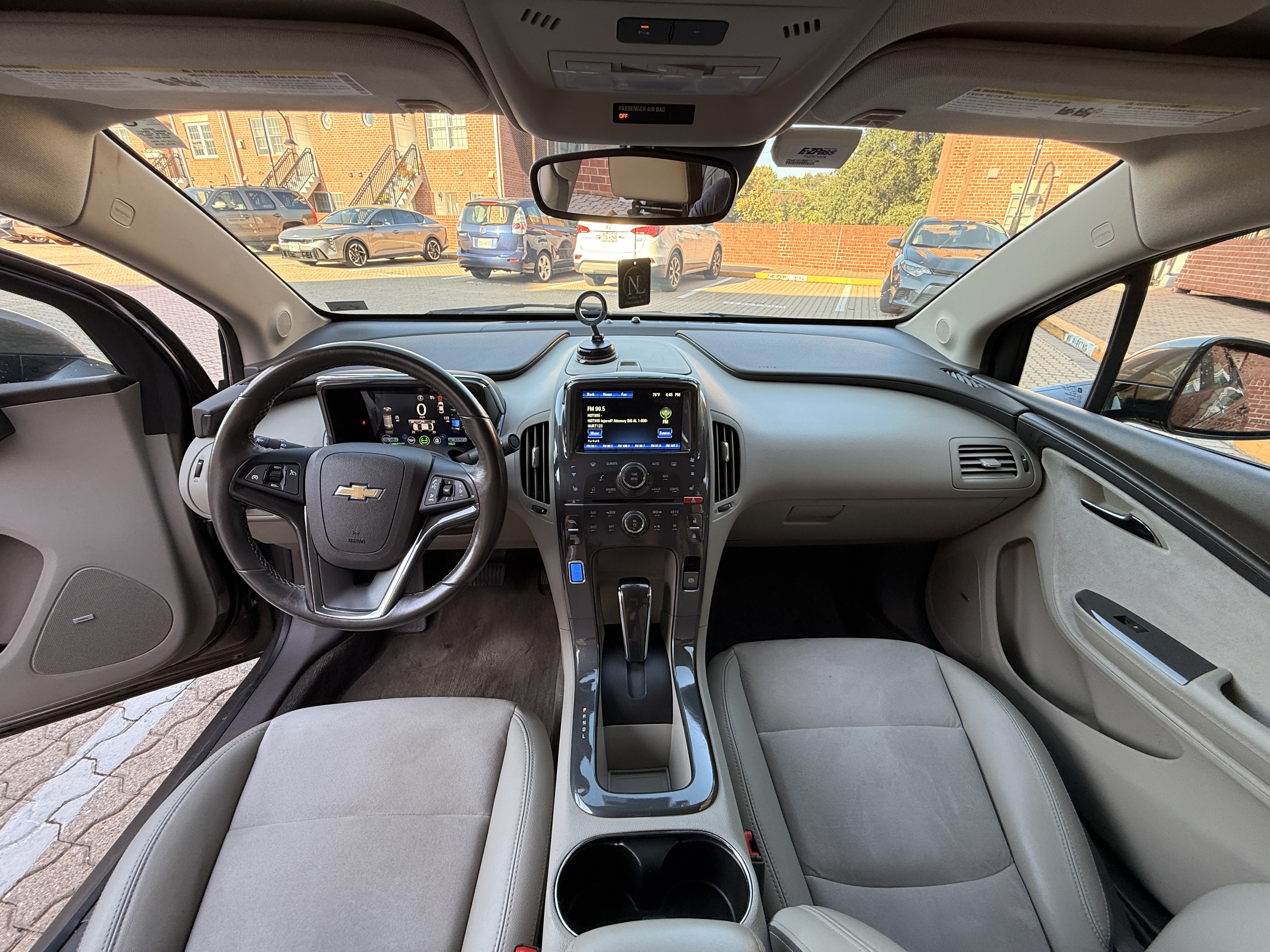 Used 2014 Chevrolet Volt Premium w/ Premium Trim Package FWD image 13
