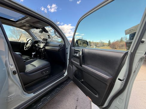 Used 2022 Toyota 4Runner TRD Off-Road Premium w/ Moonroof Package image 14