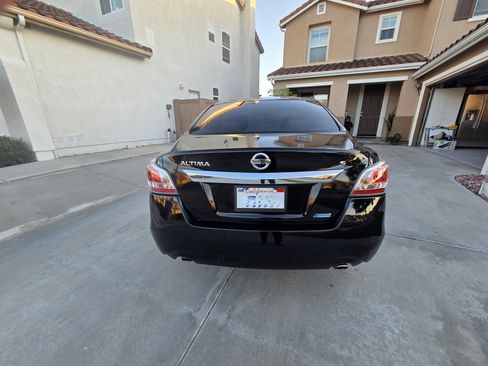 Used 2014 Nissan Altima 2.5 S image 4
