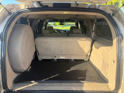 Used 2005 Ford Excursion Limited image 28
