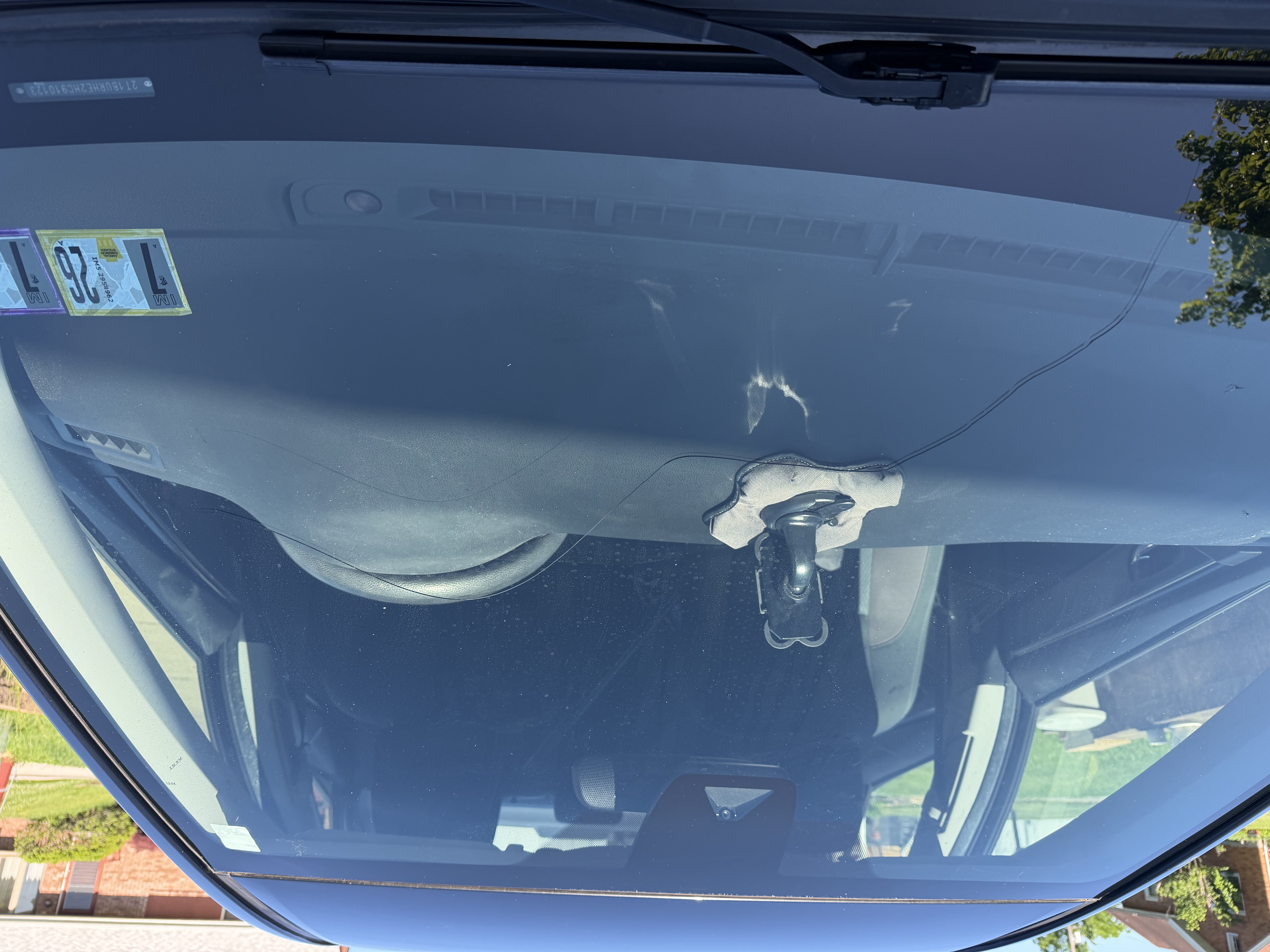 Used 2017 Toyota Corolla LE FWD image 4