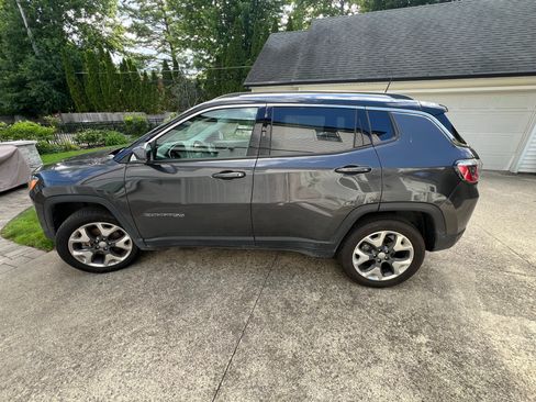 Used 2020 Jeep Compass Limited AWD/4WD image 1