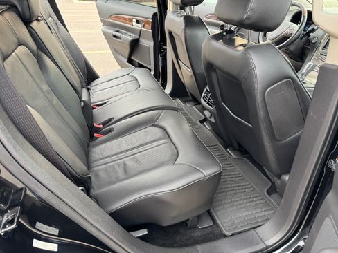 Used 2015 Lincoln MKX AWD w/ Equipment Group 102A image 13