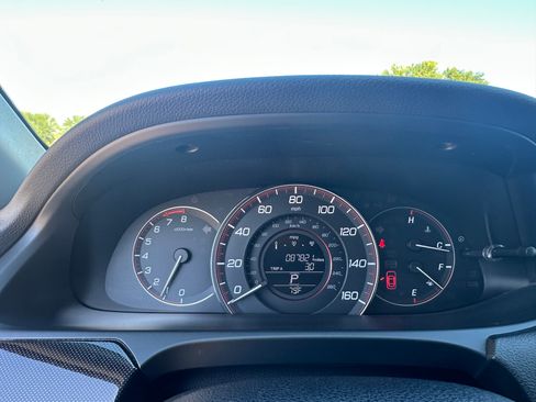 Used 2014 Honda Accord Sport image 9