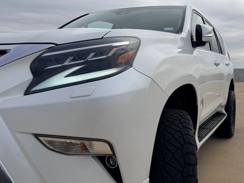 Used 2021 Lexus GX 460 Premium image 11