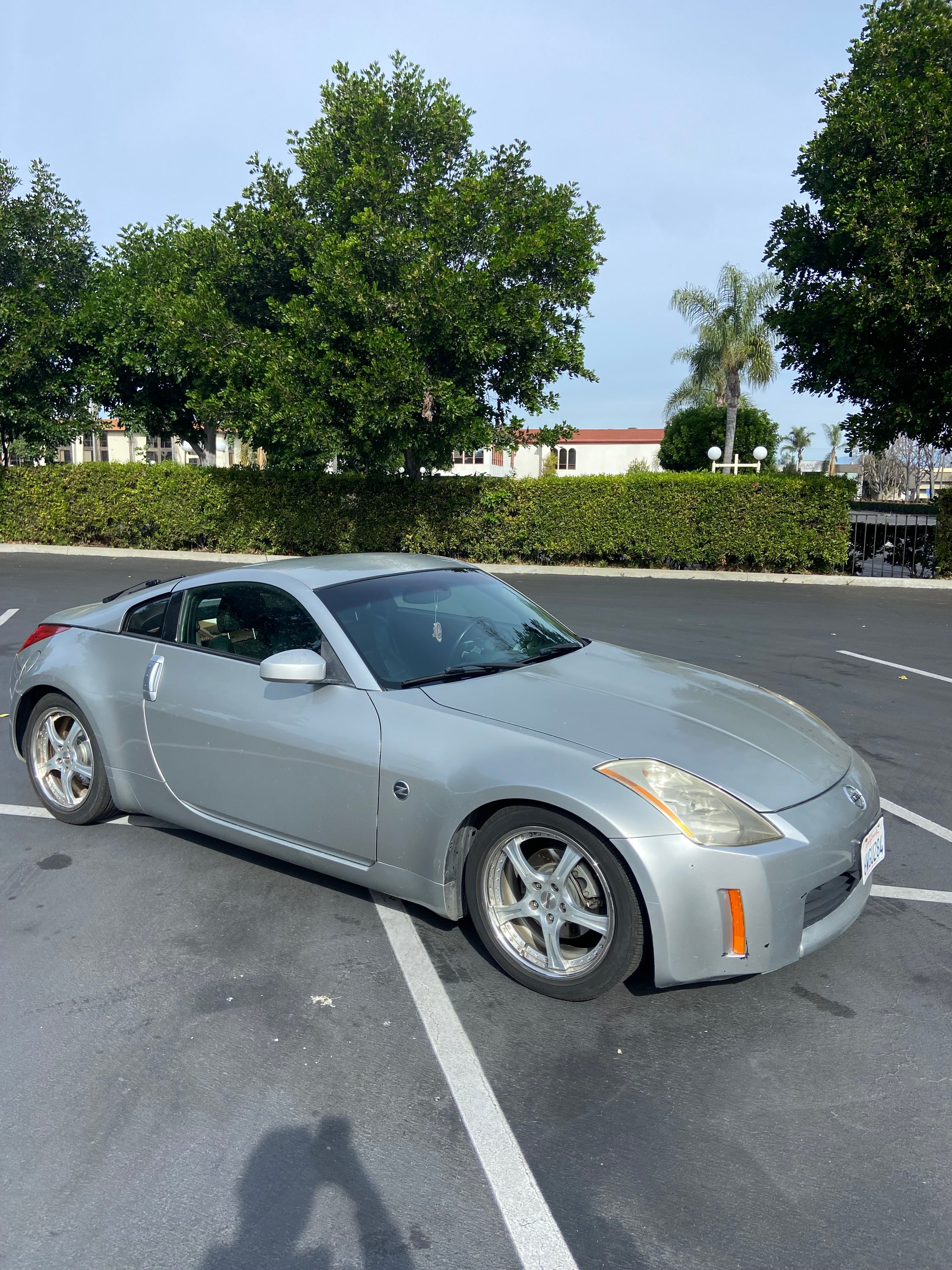 Used 2003 Nissan 350Z Touring RWD image 1