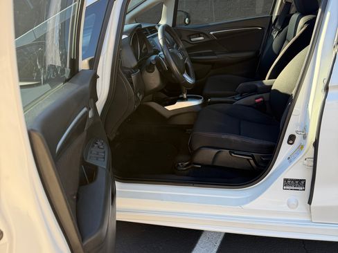 Used 2019 Honda Fit Sport image 11