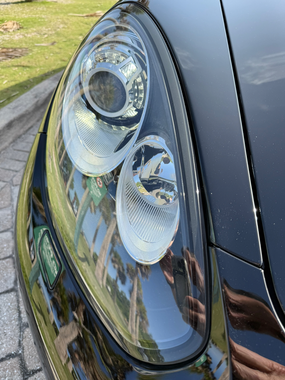 Used 2015 Porsche Panamera S RWD image 29