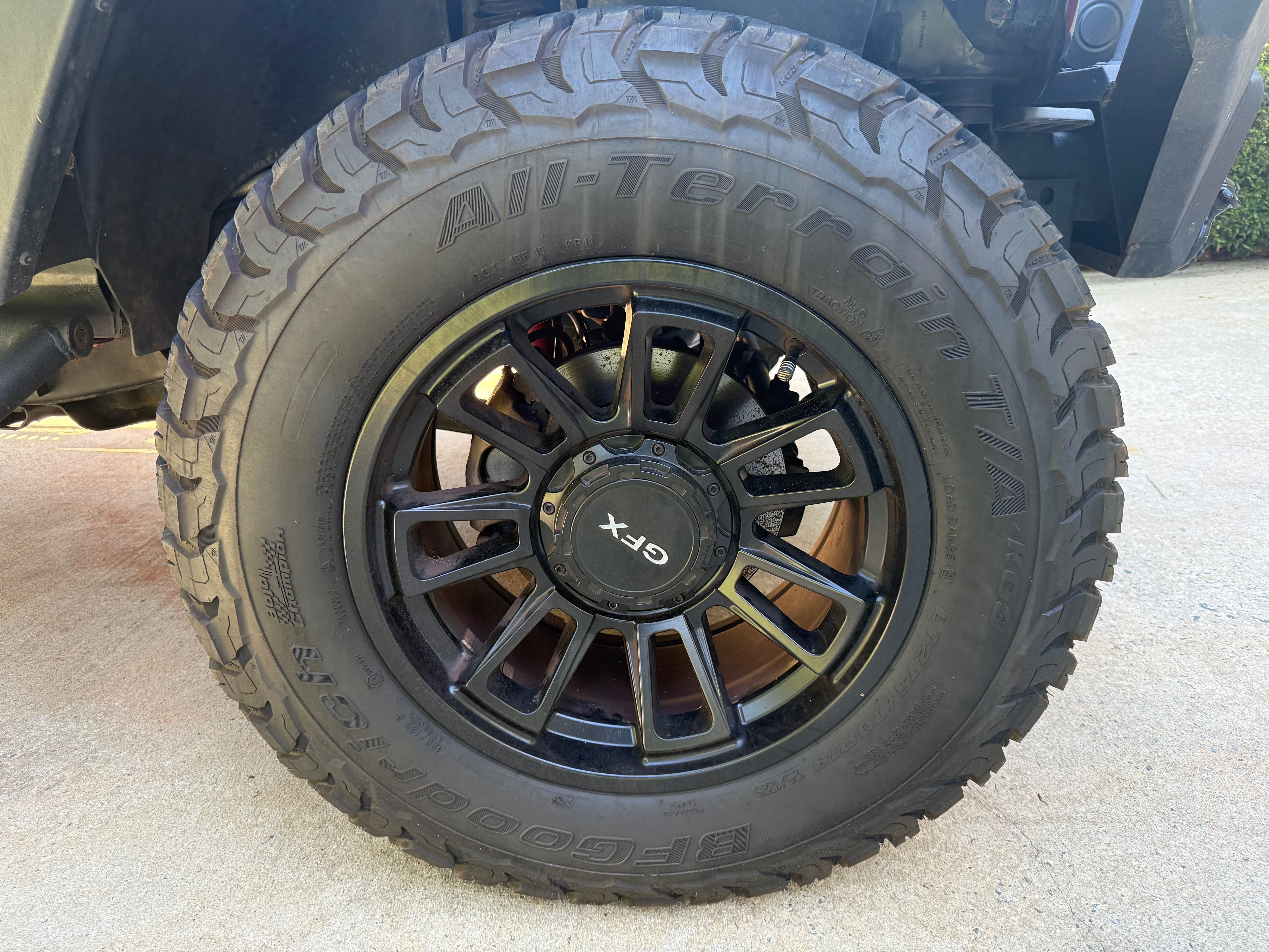 Used 2015 Jeep Wrangler Sport AWD/4WD image 4