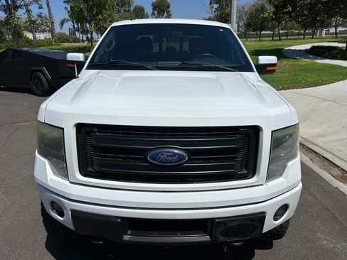 Used 2014 Ford F150 FX4 w/ Equipment Group 402A Luxury AWD/4WD image 11