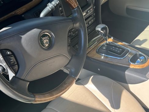 Used 2003 Jaguar S-TYPE 3.0 image 12