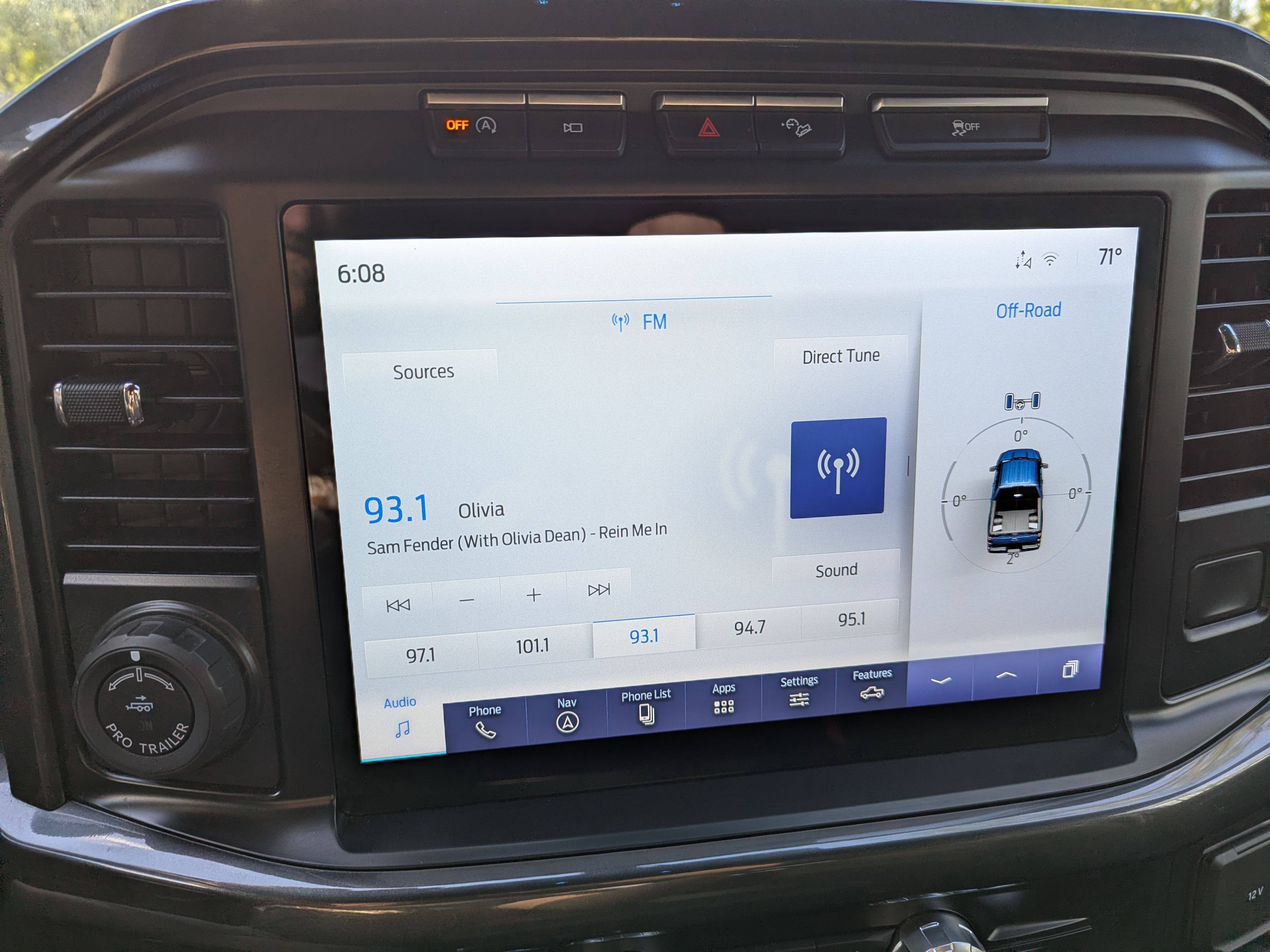 Used 2021 Ford F150 XLT w/ Equipment Group 302A High AWD/4WD image 18