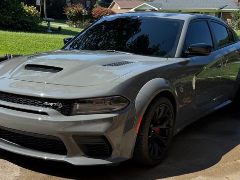 Used 2023 Dodge Charger SRT Hellcat w/ Harman/Kardon Audio Group RWD image 6