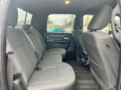 Used 2020 RAM 2500 Big Horn w/ Level 2 Equipment Group image 8