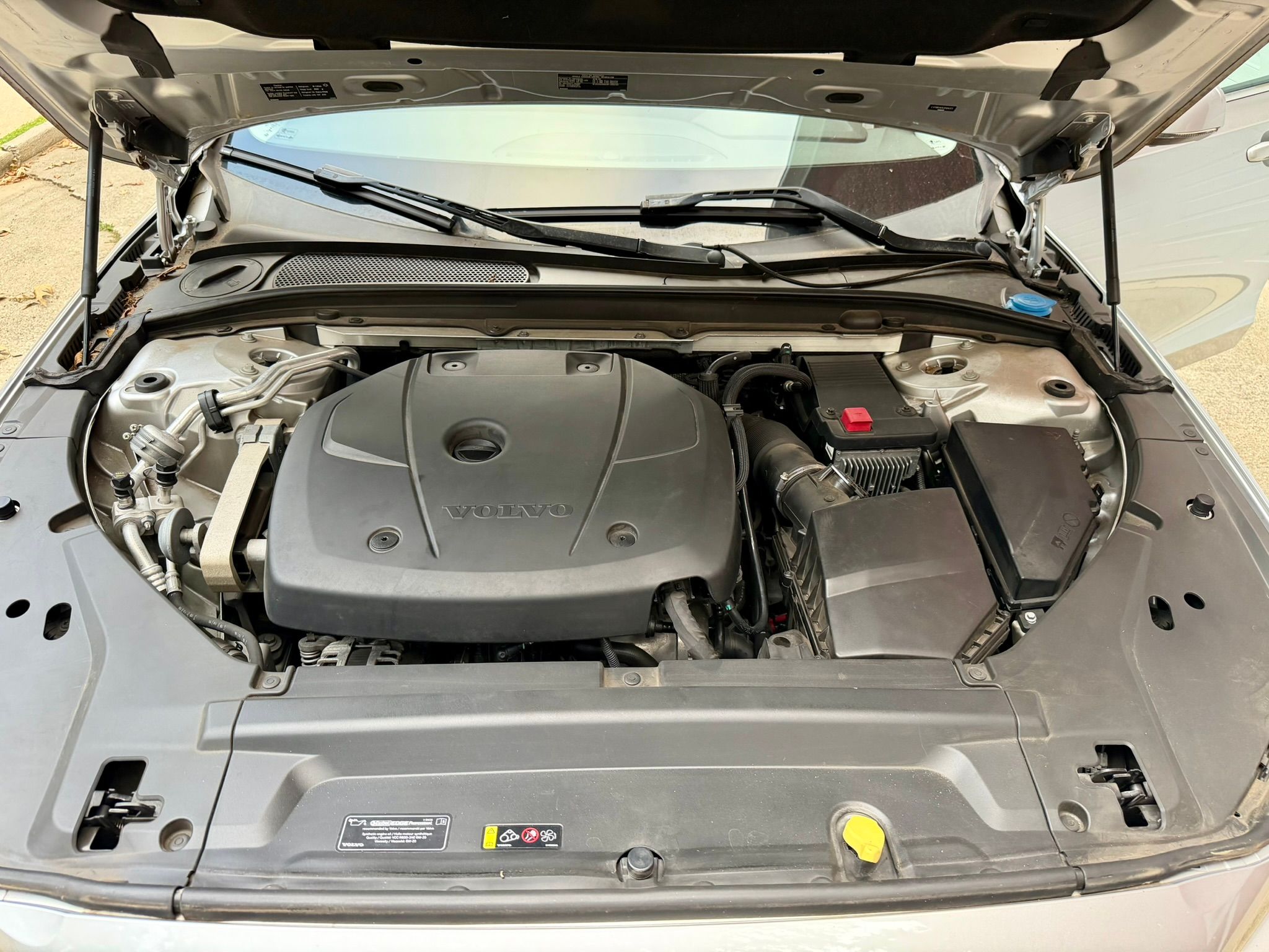 Used 2018 Volvo S90 T5 Momentum FWD image 15