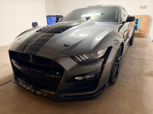 Used 2021 Ford Mustang Shelby GT500 w/ Technology Package image 12