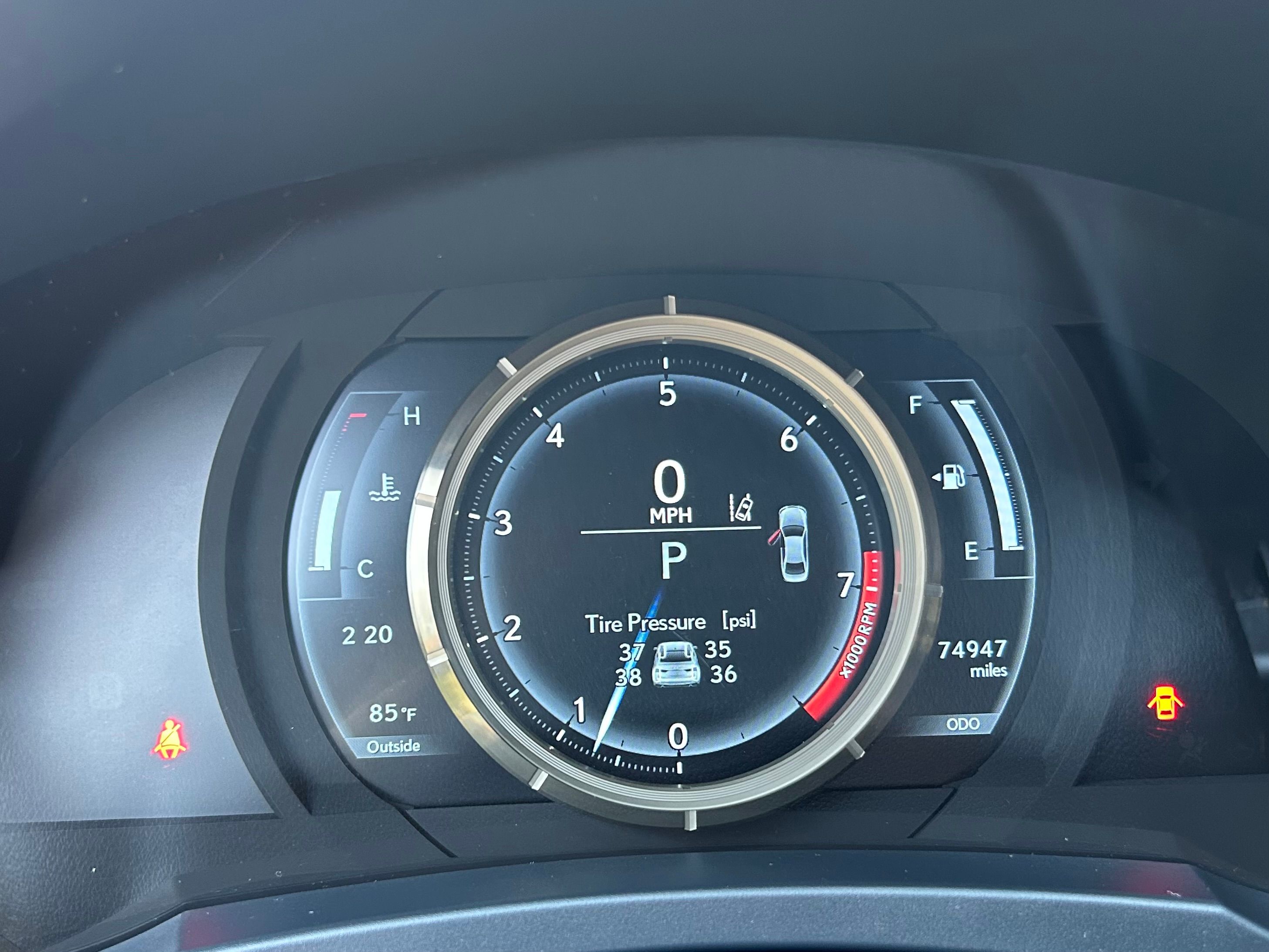 Used 2018 Lexus IS 350 F Sport w/ F Sport Package AWD/4WD image 9