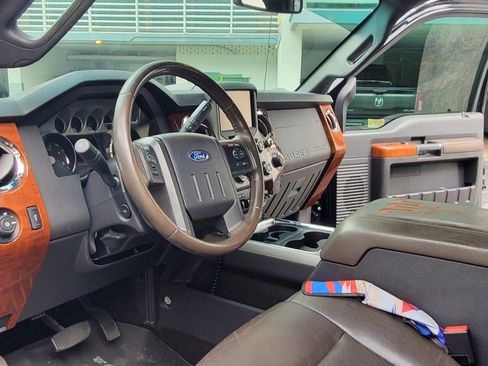 Used 2016 Ford F350 King Ranch w/ King Ranch w/Chrome Package image 12