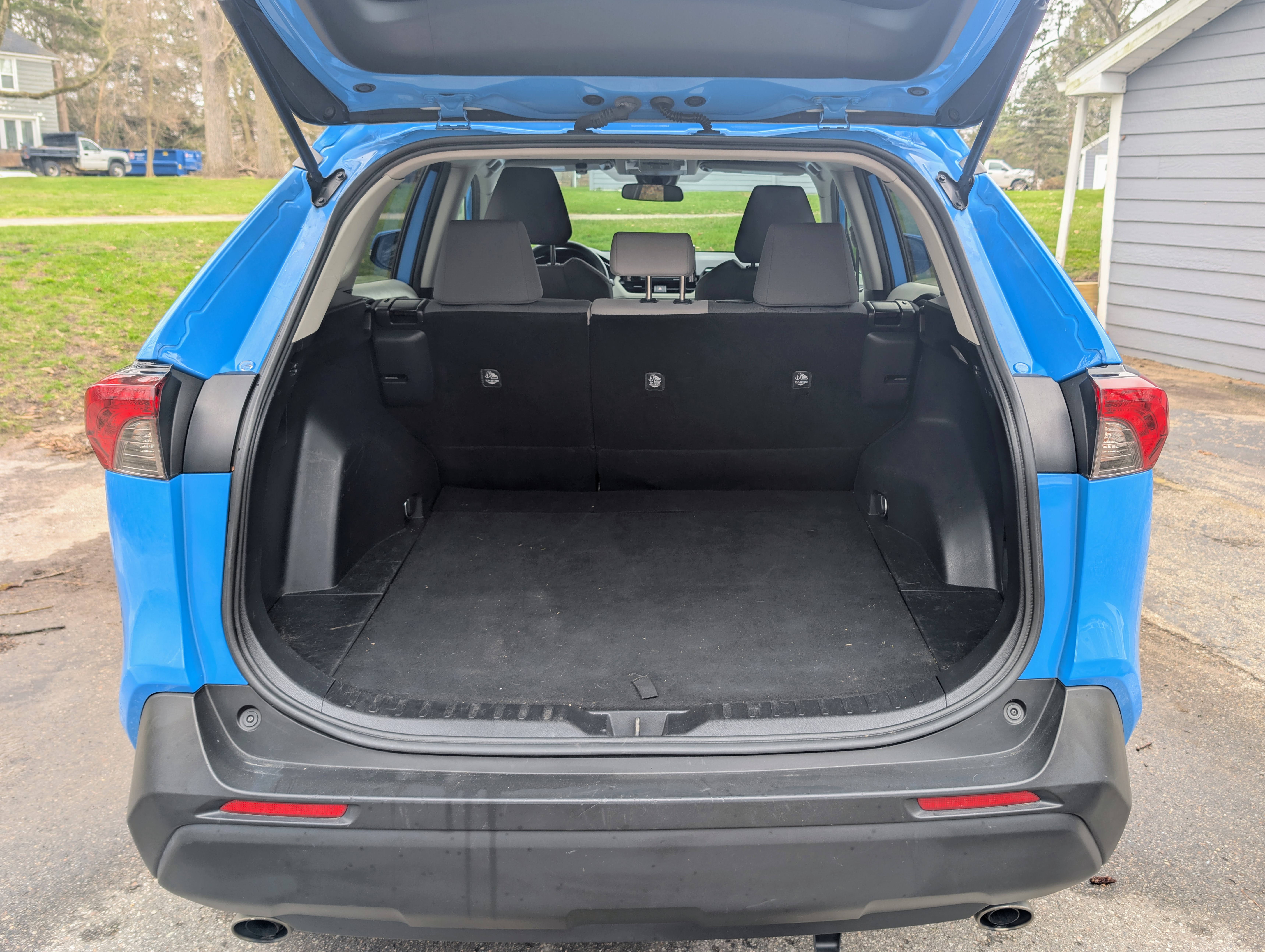 Used 2021 Toyota RAV4 XLE FWD image 20
