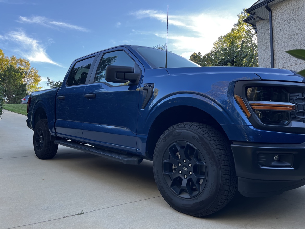 Used 2025 Ford F150 STX w/ Equipment Group 201A FX4 AWD/4WD image 11