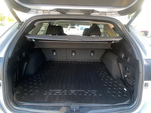 Used 2022 Subaru Outback Premium image 13