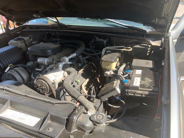 Used 1999 Chevrolet Silverado 3500 4x4 Crew Cab w/ Preferred Equipment Group 2 image 21