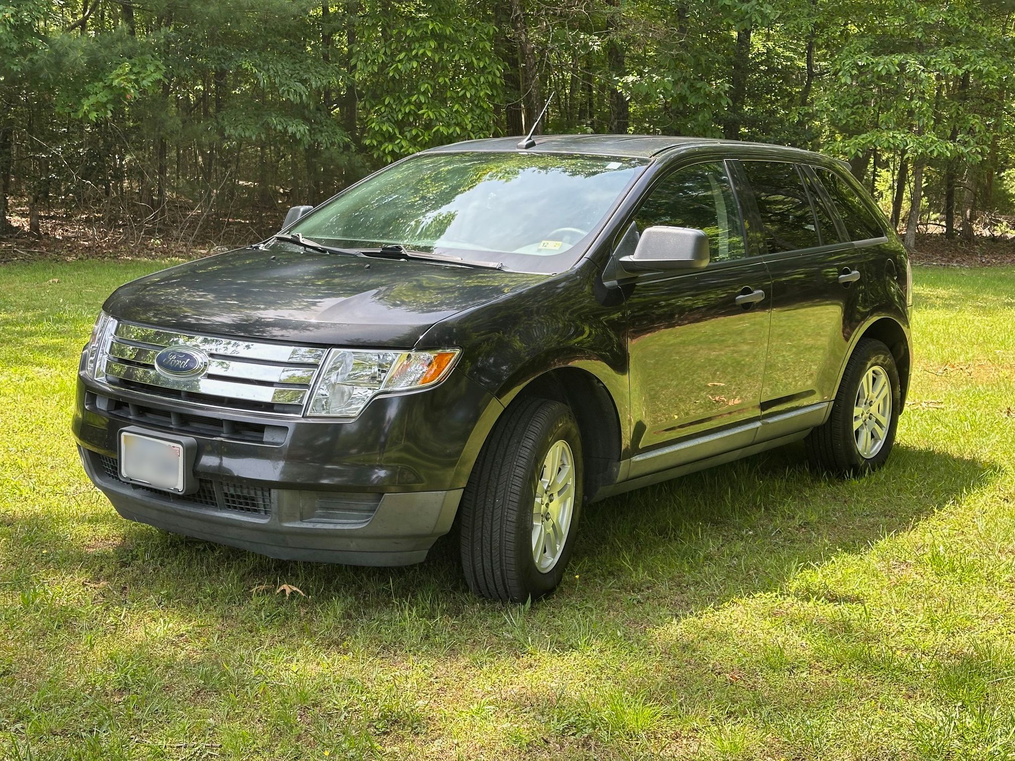 Used 2010 Ford Edge SE FWD image 1