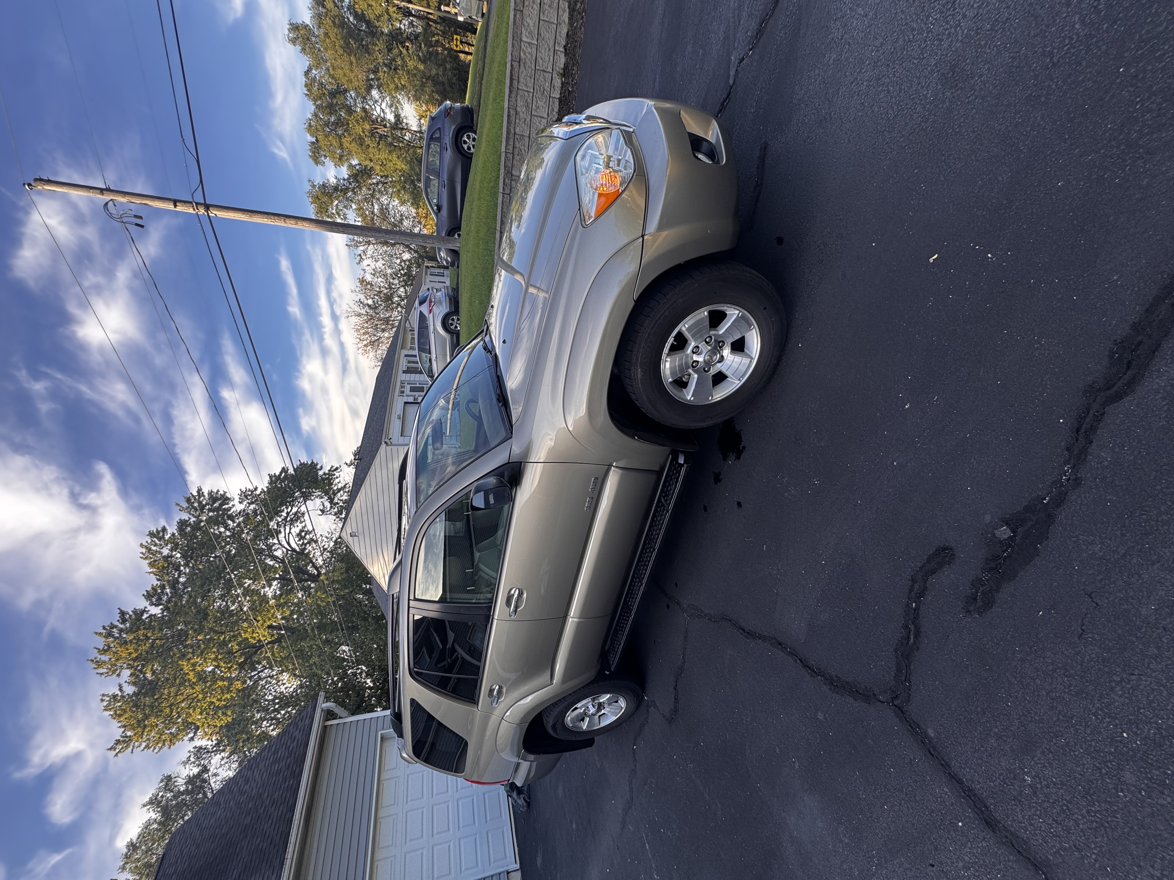 Used 2007 Toyota 4Runner SR5 AWD/4WD image 11