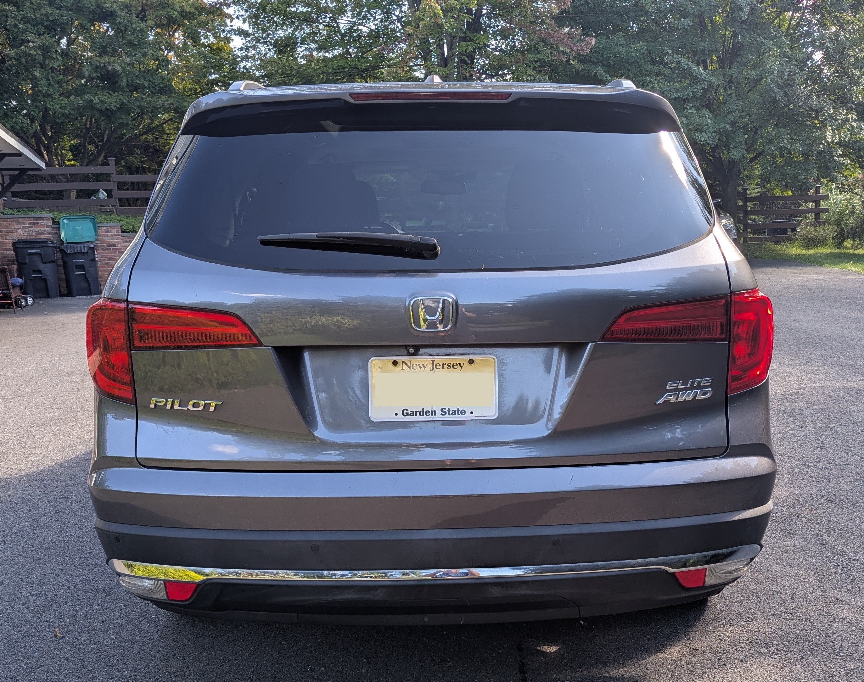 Used 2016 Honda Pilot Elite image 10