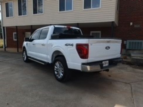 Used 2025 Ford F150 Lariat w/ Equipment Group 501A Mid image 4