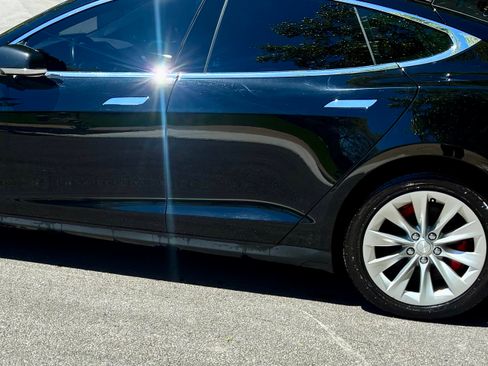 Used 2015 Tesla Model S 85D AWD/4WD image 1