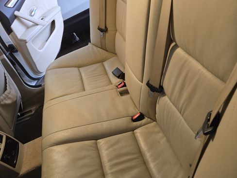 Used 2008 BMW 528xi Sedan image 11