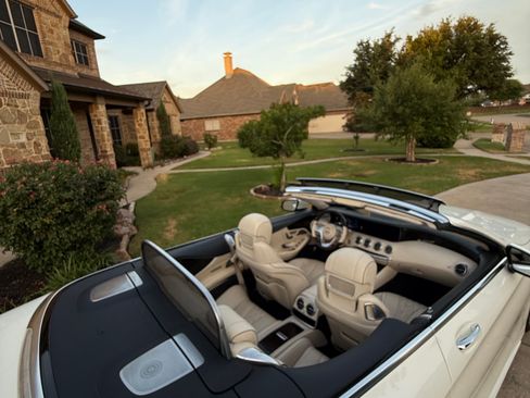 Used 2020 Mercedes-Benz S 560 Cabriolet image 8