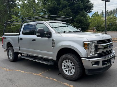 Used 2019 Ford F250 XLT w/ XLT Value Package AWD/4WD image 1