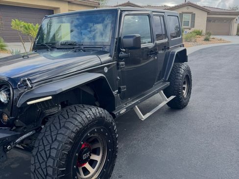 Used 2012 Jeep Wrangler Unlimited Sport AWD/4WD image 19
