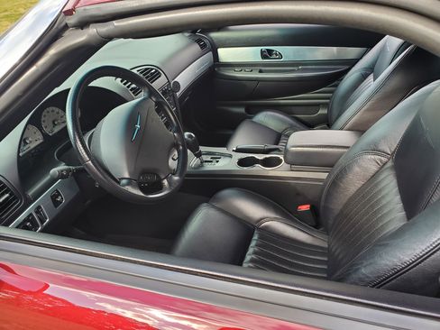 Used 2004 Ford Thunderbird Convertible 2D image 8