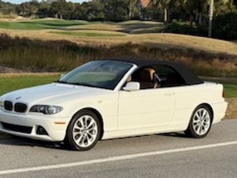 Used 2005 BMW 330Ci Convertible image 2