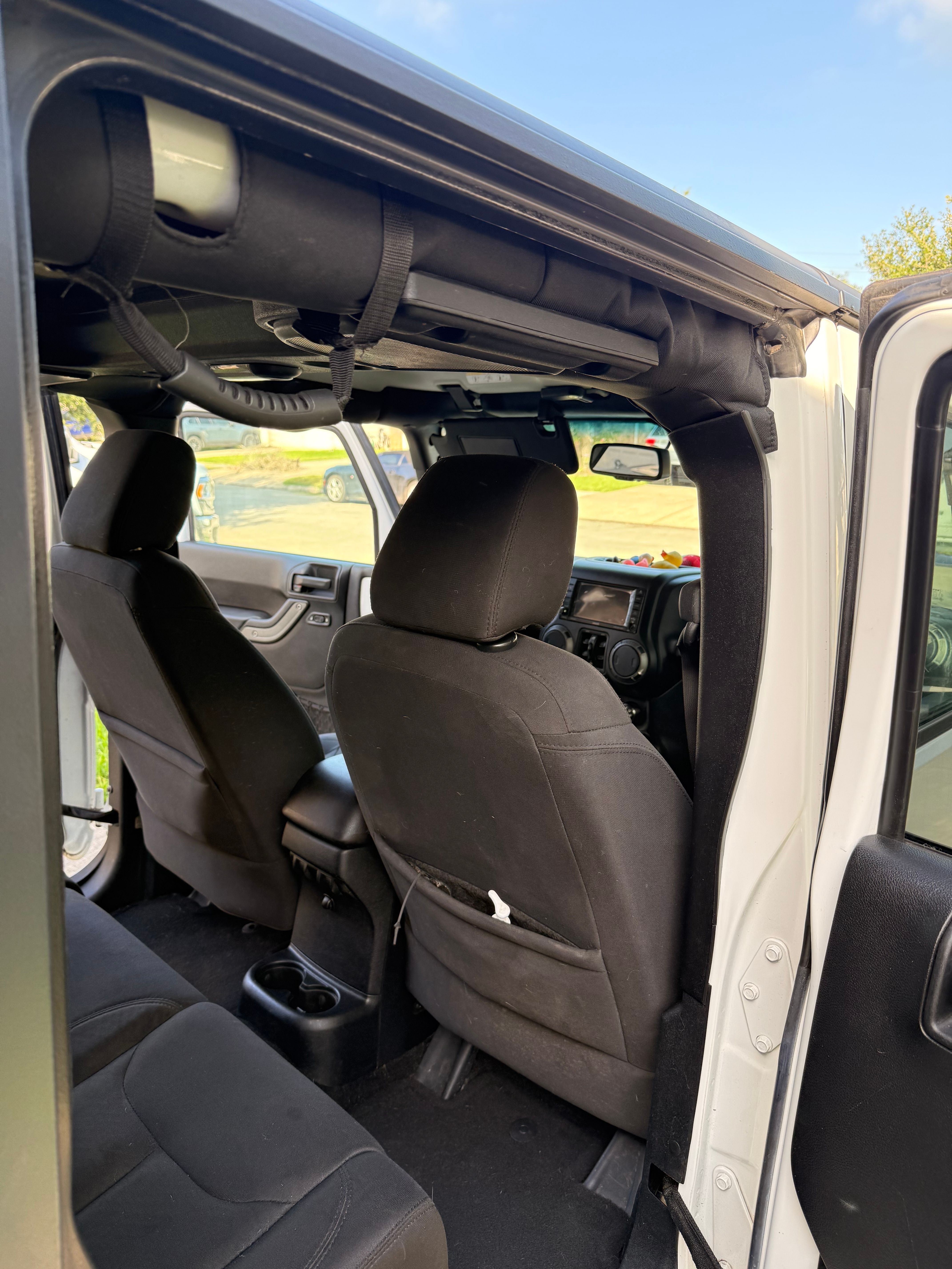 Used 2016 Jeep Wrangler Unlimited Sport w/ Quick Order Package 24S AWD/4WD image 16
