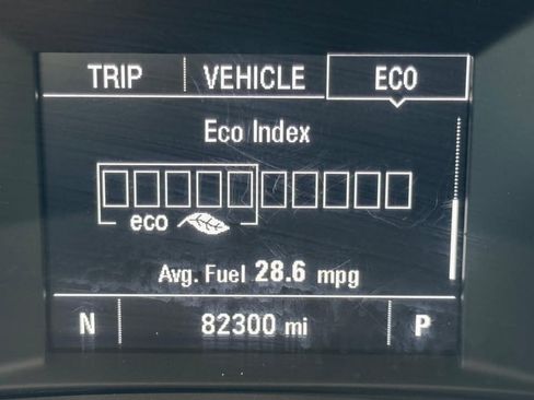 Used 2016 Chevrolet Malibu LT FWD image 11