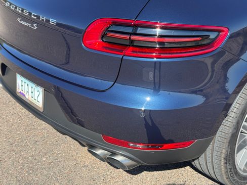 Used 2015 Porsche Macan S AWD/4WD image 14