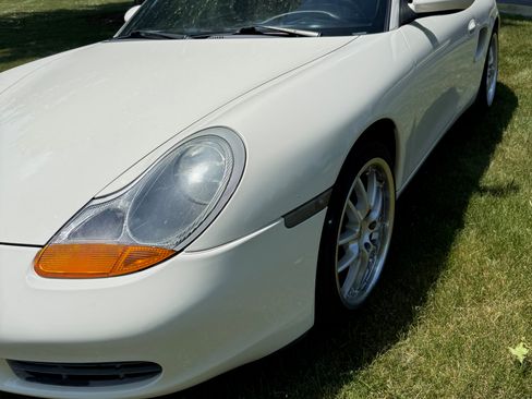 Used 2000 Porsche Boxster RWD image 10