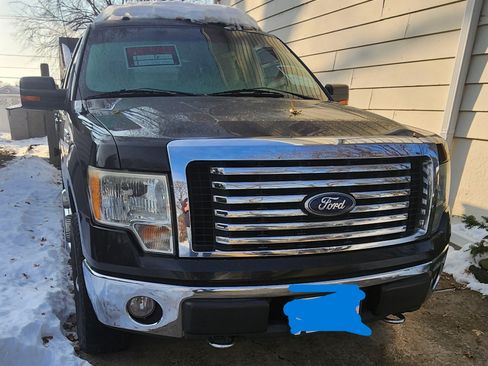 Used 2010 Ford F150 XLT image 9