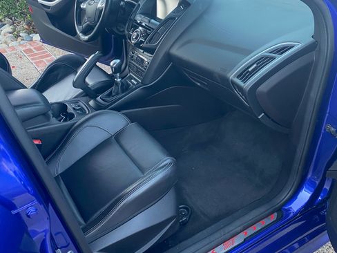 Used 2014 Ford Focus ST w/ Equipment Group 202A image 10