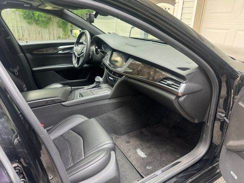 Used 2018 Cadillac CT6 Premium Luxury RWD image 17