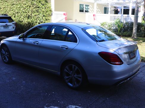 Used 2017 Mercedes-Benz C 300 C 300 Sedan 4D image 5