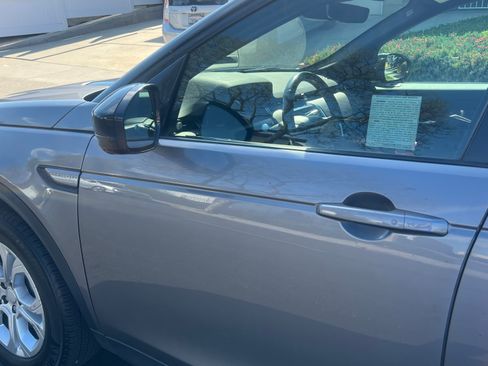 Used 2021 Land Rover Discovery Sport S image 7