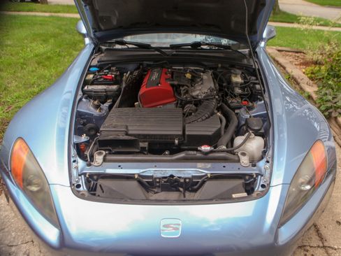 Used 2003 Honda S2000 image 17