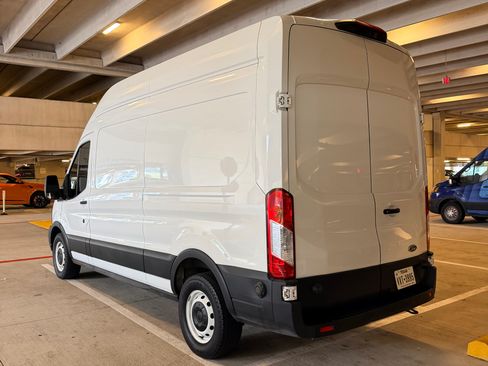 Used 2020 Ford Transit 250 148 High Roof w/ Load Area Protection Package RWD image 6