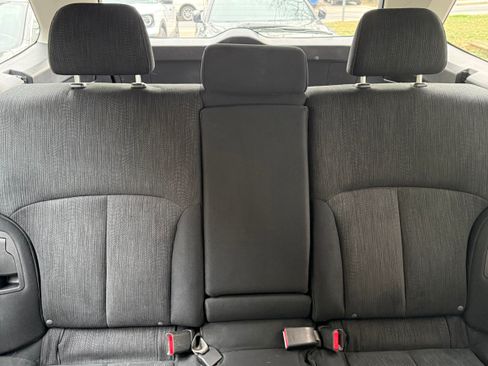 Used 2013 Subaru Outback 2.5i image 10